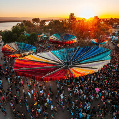 Gru.di. Sunday at the Woogie Stage. Lighting in a Bottle 2025
