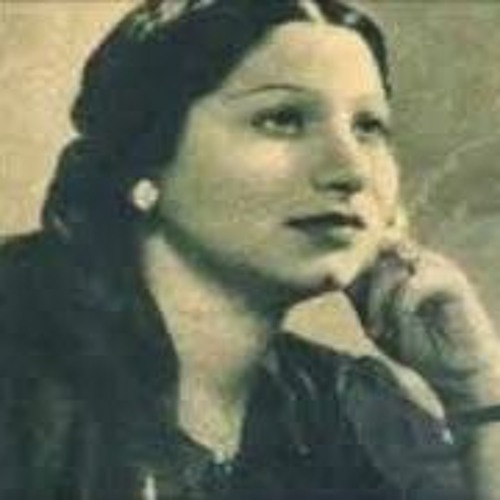 فتحيّة أحمد - قصيدة : أبثك وجدي ياحمام