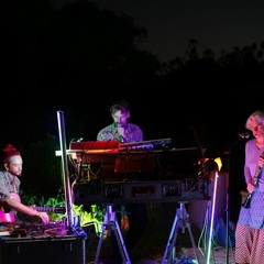 Projekt Schlaufe - DeepDoomDub (Johann Schlaufe x Sabine Mariss x Ili Os)