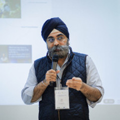 16 Indy Johar