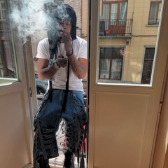 Thouxanbanfauni x Diego Money - Fly As a Bih (prod. Bapebrazy)