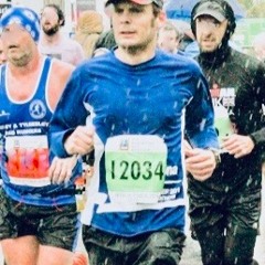 Runners (David Berezan, 2022)