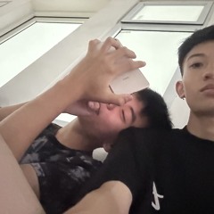 Khóc Nơi Ta Cười Ft Mưa Của Trời Mây - MH