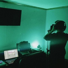 PERDIDO EN LA CITY FT TVKED