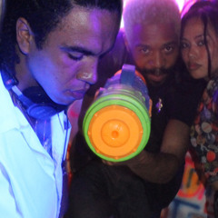 TRAPPIN HARD LIKE A TACO TRUCK FT RAGOFROMTHELO prod  hhhelfyway + smokkybastard + croagpunk