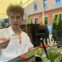 earlgrey&chlidhood feat. Ivan Margiela - мы клубнико.wav