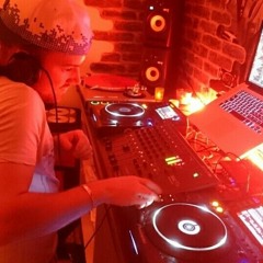 Yeah Yeah Yeahs - Heads Will Roll (K-RAW Remix)