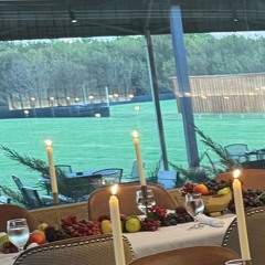 mAyEkEyE - Grand Deer