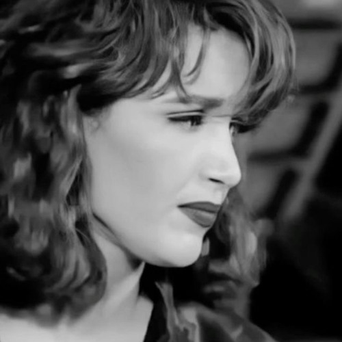 يبيلي الف عمر وعمر .. لين اسلاك  - ذكرى محمد