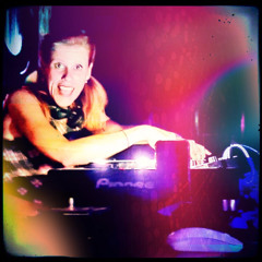 Mix 21 - Ida’s 1.Birthday-Rave