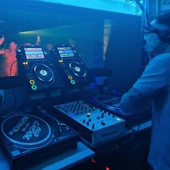 NU SKOOL & BOOTLEGS MONDAY CLUB MIX