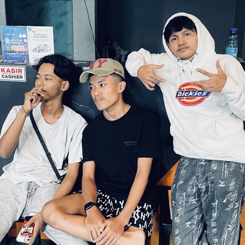 DJ PLAT KT DIA MASA LALUMU AKU MASA DEPANMU 2025  V2 - E M A N