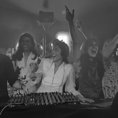 Italo Disco Wedding Session