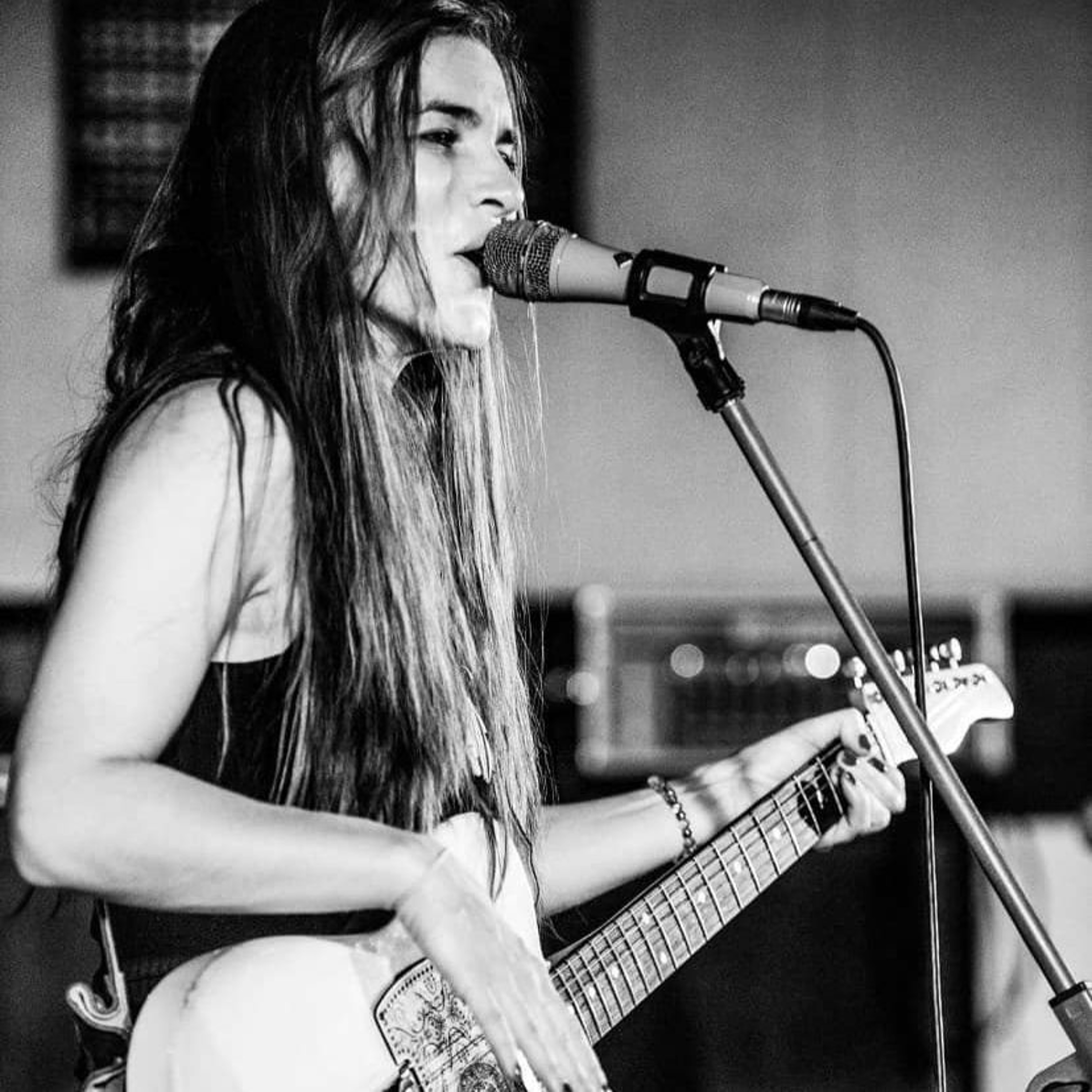 Arts on Fire - Musician Katie Henry Talks Touring, New Music and Why 2022 is Her Year - May 27, 2022