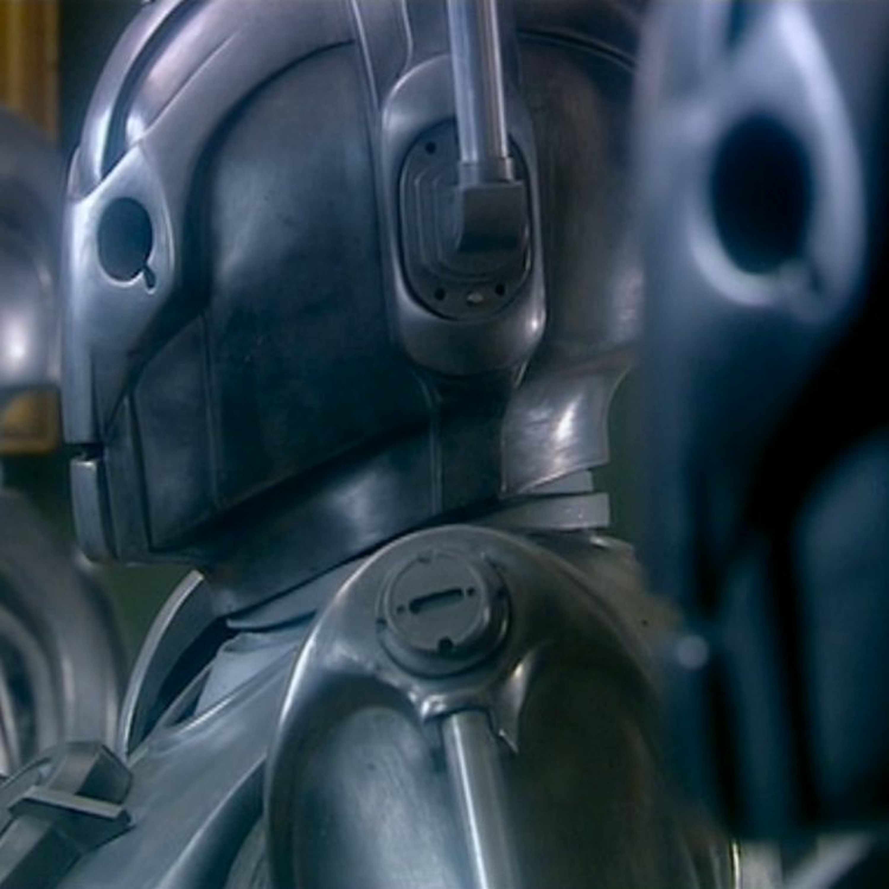 Into The Time Vortex - Episode 138 - Doctor Who - Rise Of The Cybermen - The Age Of Steel episode artwork
