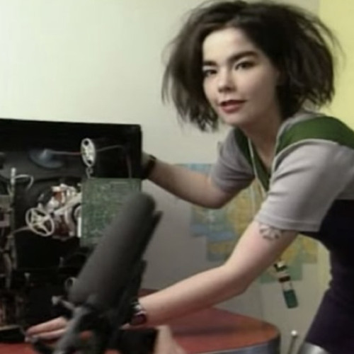 computer/strange day (diego777)