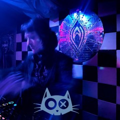 Lamara @ Kater Blau × Feines Tier | Hüttenzauber & Sektdusche