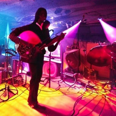 Stabb-y & Bass-y Guitar Solo