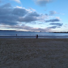 Weymouth 2020-08-25 gentle waves breaking on beach