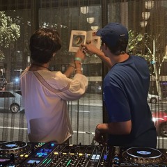 Pavlova XL 10pm–12am, Mardi Gras 2025