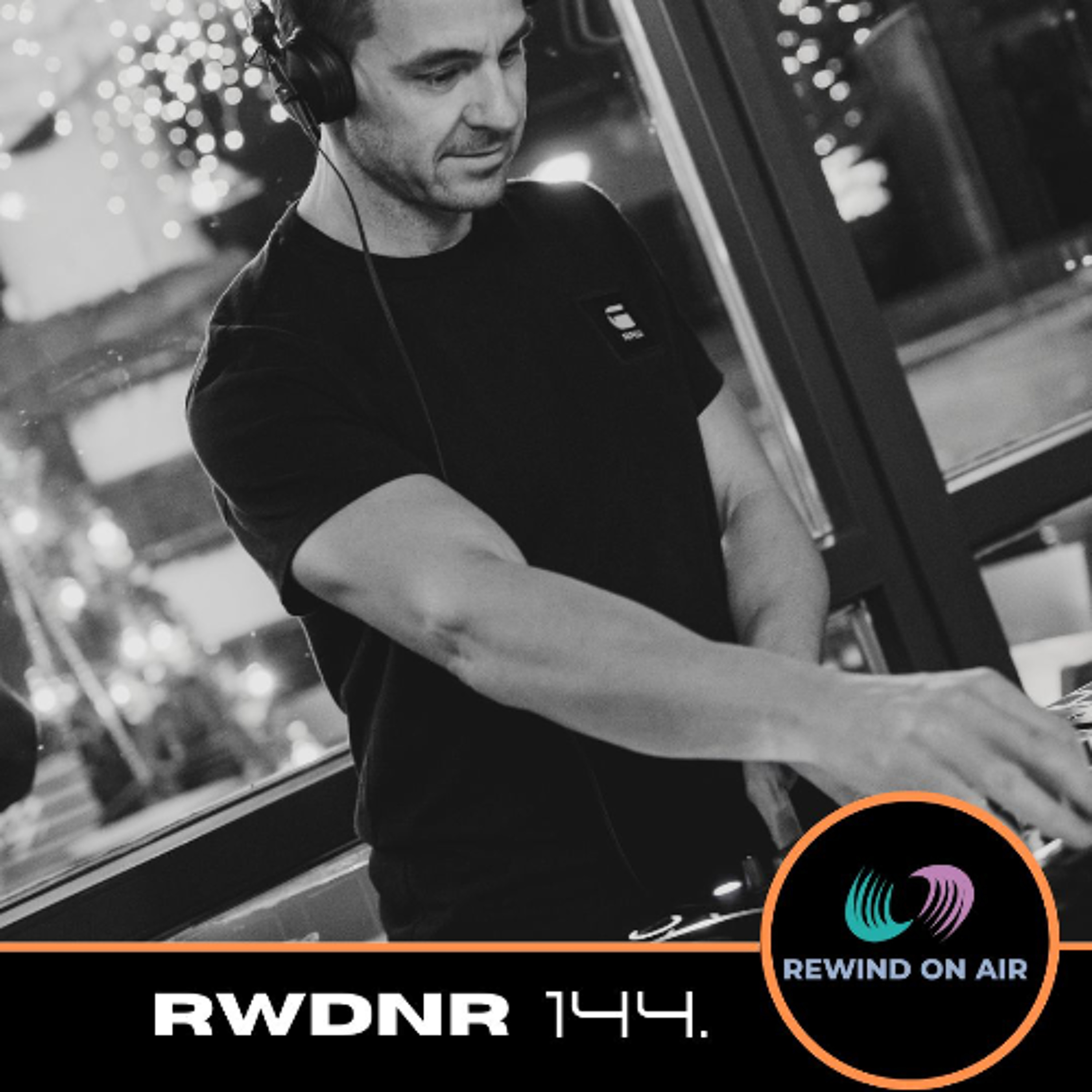 ROBERT SIMON - REWIND ON AIR RADIOSHOW