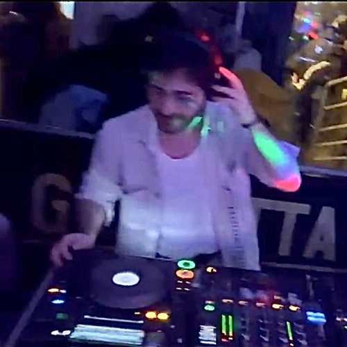 F.U.S.I.O.N N.U.C.L.E.A.I.R.E