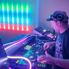Bass House Party Basement Set