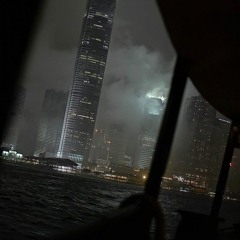 xavier weeks - VAGUE111