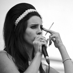 Lana Del Rey - Is This Happiness