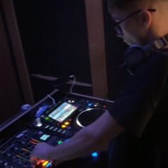 VERSATILE x X RATED (ELSTOCK REMIX)