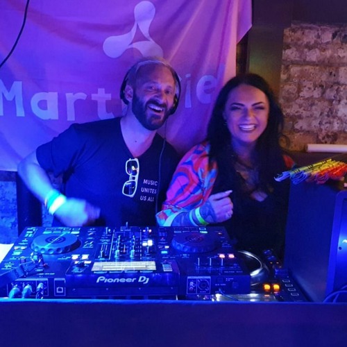 Sharpy & Wardy  B2B    MUUA2