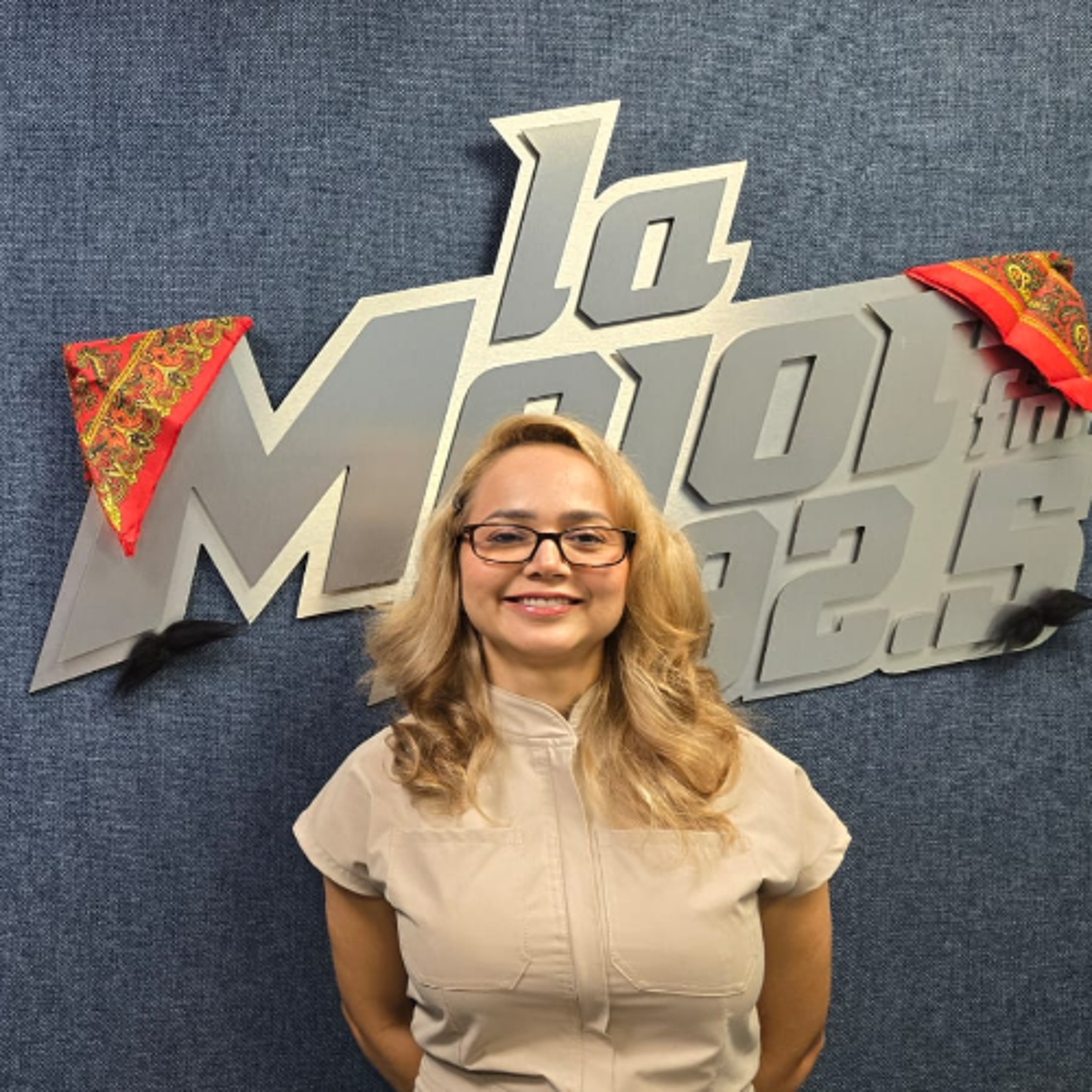 Bienestar Emocional con la Dra. Sarita Salgado: El impacto de la IA en la salud mental episode artwork