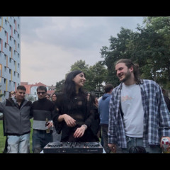 Close Circle Backyard Mix 30.07.2025