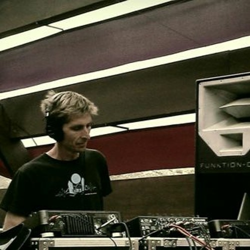 Brad Moontribe - 16 Year Anniversary (Morning)