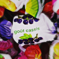 La beuh elle a un gout de cassis (prod.Jelly)(mix.apoo.omp)