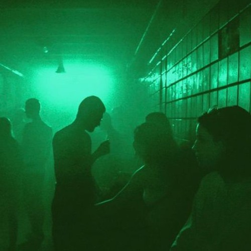 Drown ft. Levi Ryan (voidrave99)