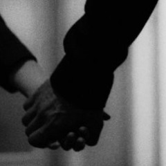 حبيبي بين ايديك اني