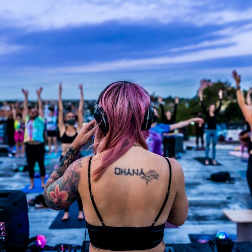 Live Yoga Set - Oct 4