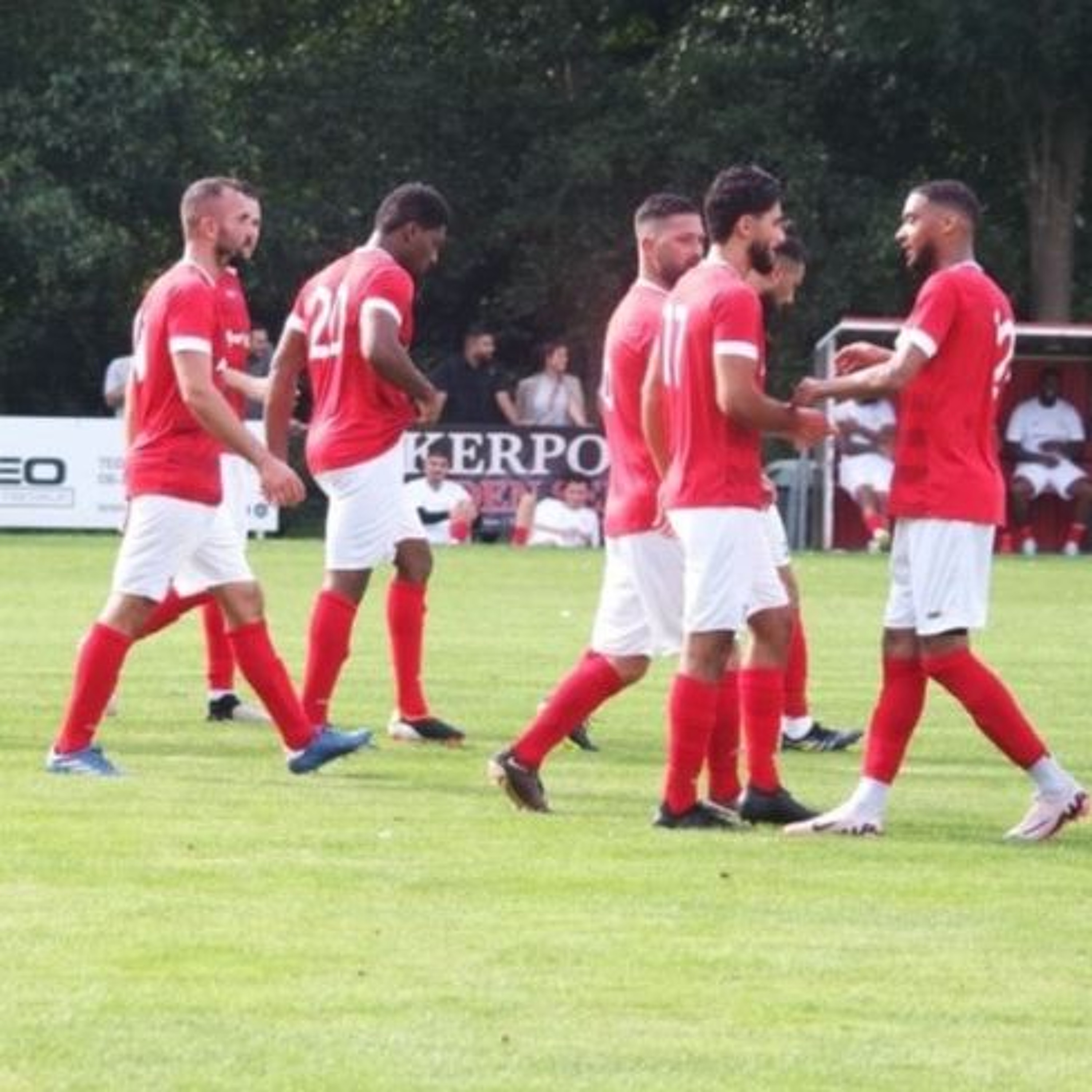 Warming Up: 'Rood Wit Zaanstad speelt alleen voor de titel' - Levinho Wijdenbosch episode artwork