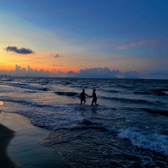 We all bleed the same color (Raw Unreleased)