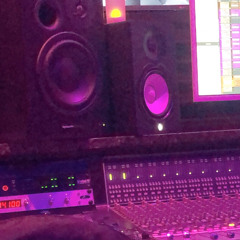 Teerob In your eyes FT Moneyboyice, TKO