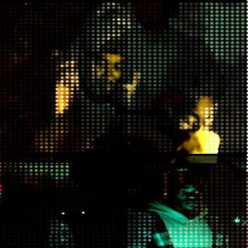 Londonthrasher - Blasee X200 (feat. BrotherKupa)