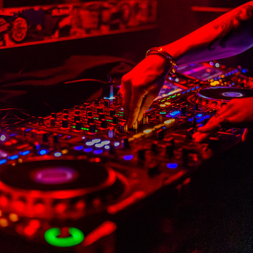 Basement Memorys  //  NINTENDUO @ ARTHEATER 04.10.25
