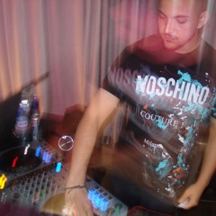 ABSOLUT. POP UP DJ - Dj Denis