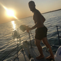 House - summer viibz 🌅