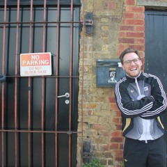 The One Glove Breakfast Show w/ Macca 190425