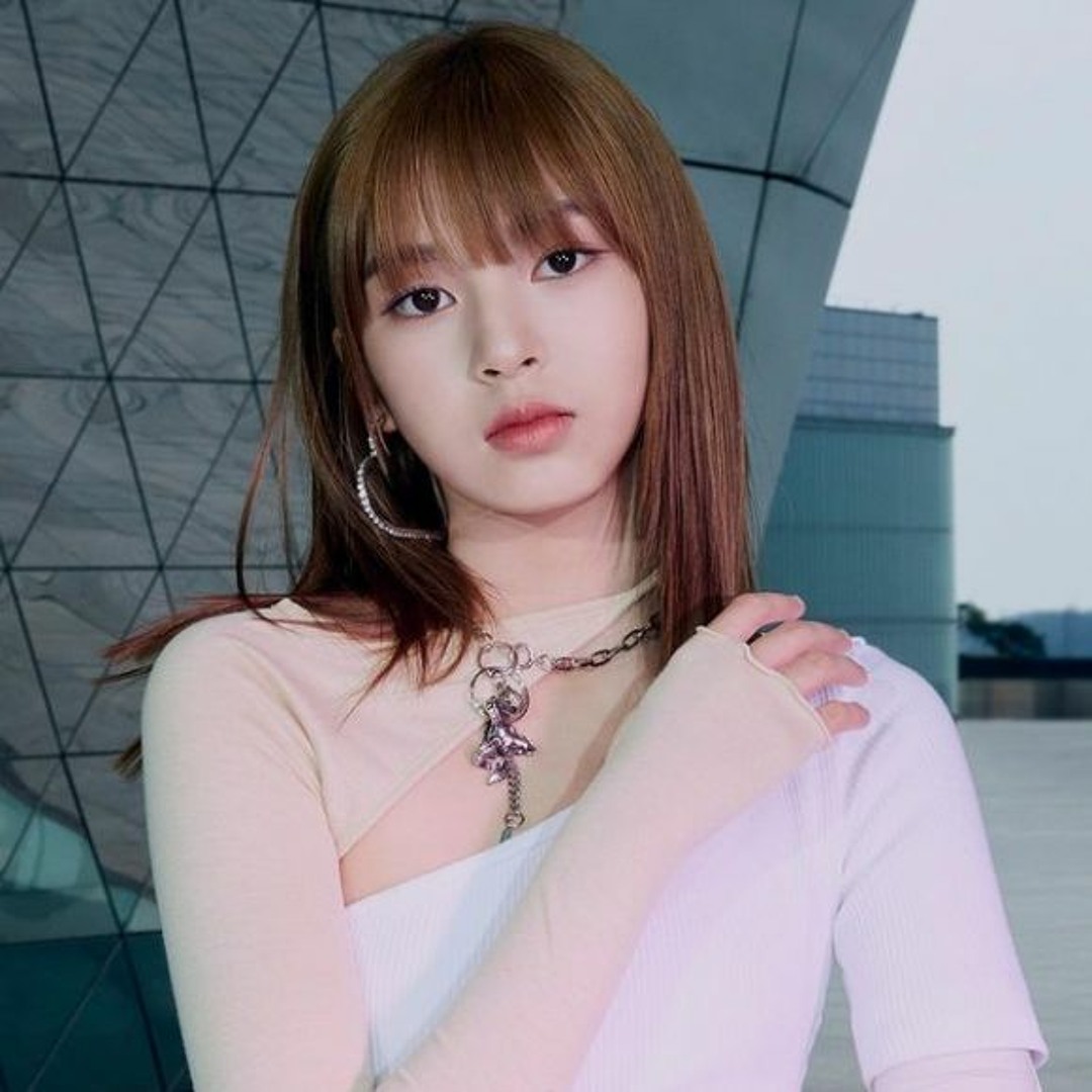 Stream BABYMONSTER - CHIQUITA (Live Performance) by BabyMonster