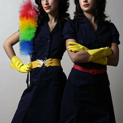 HOUSEWIVES - Doing the Disc Dishes Mix (sept 2009)