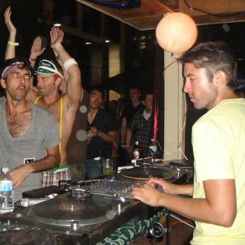 Lee Burridge and Mike Khoury B2B - Live at Varsity Allstars (BPM Festival 2011) Part 2