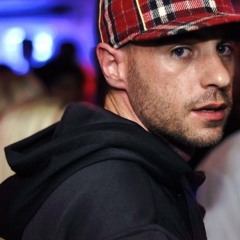 Audio Sleaze feat Skydro - Skank Out